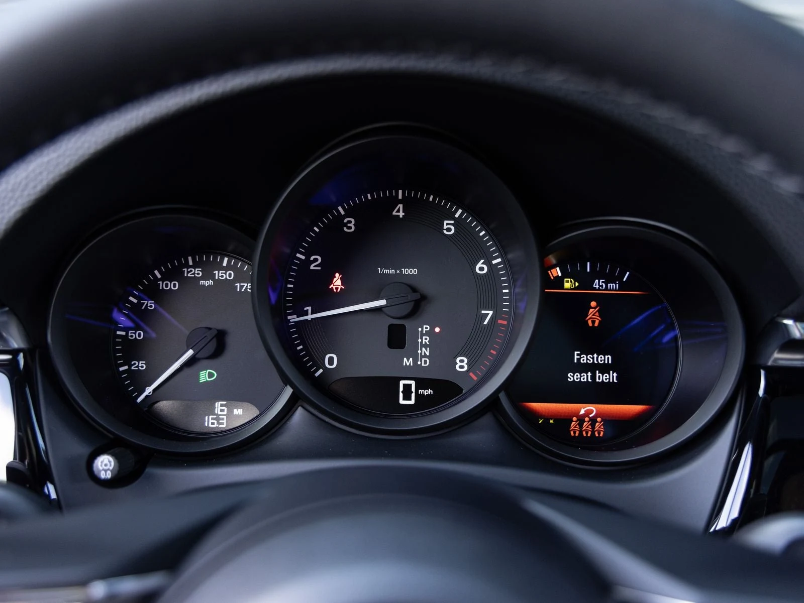 2026 Porsche Macan (95B), 13/20