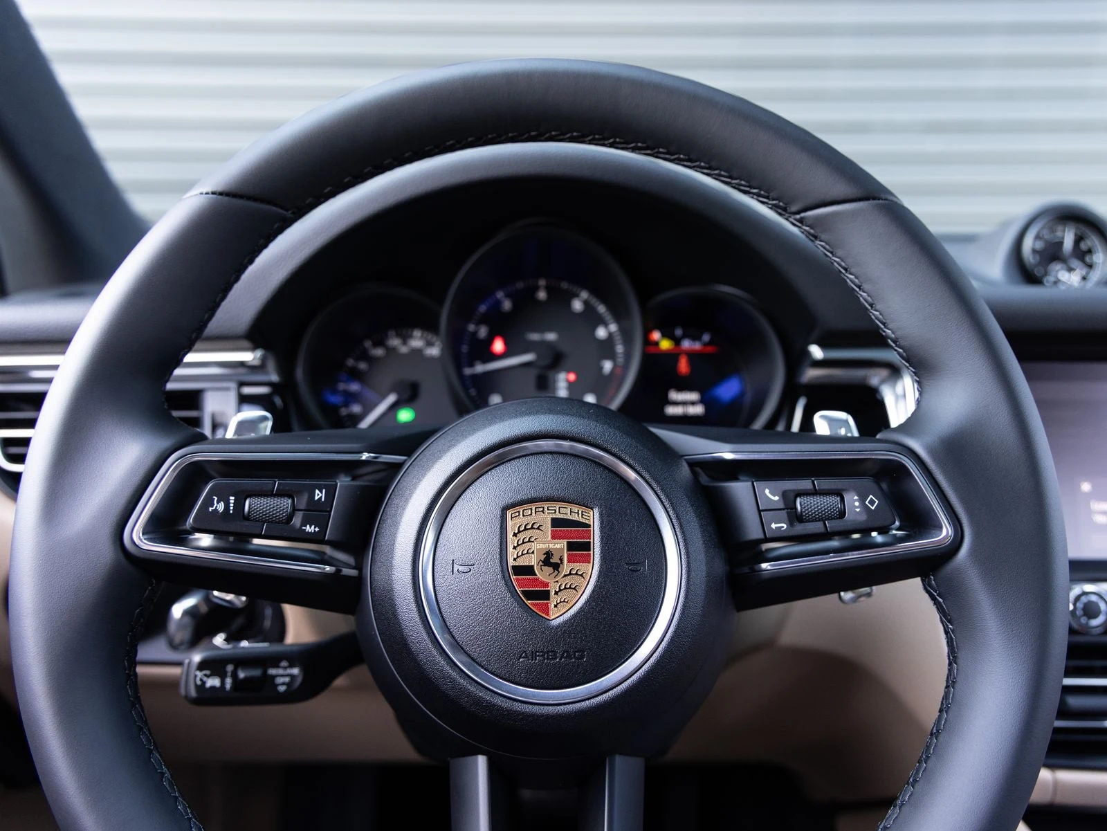 2026 Porsche Macan (95B), 14/20