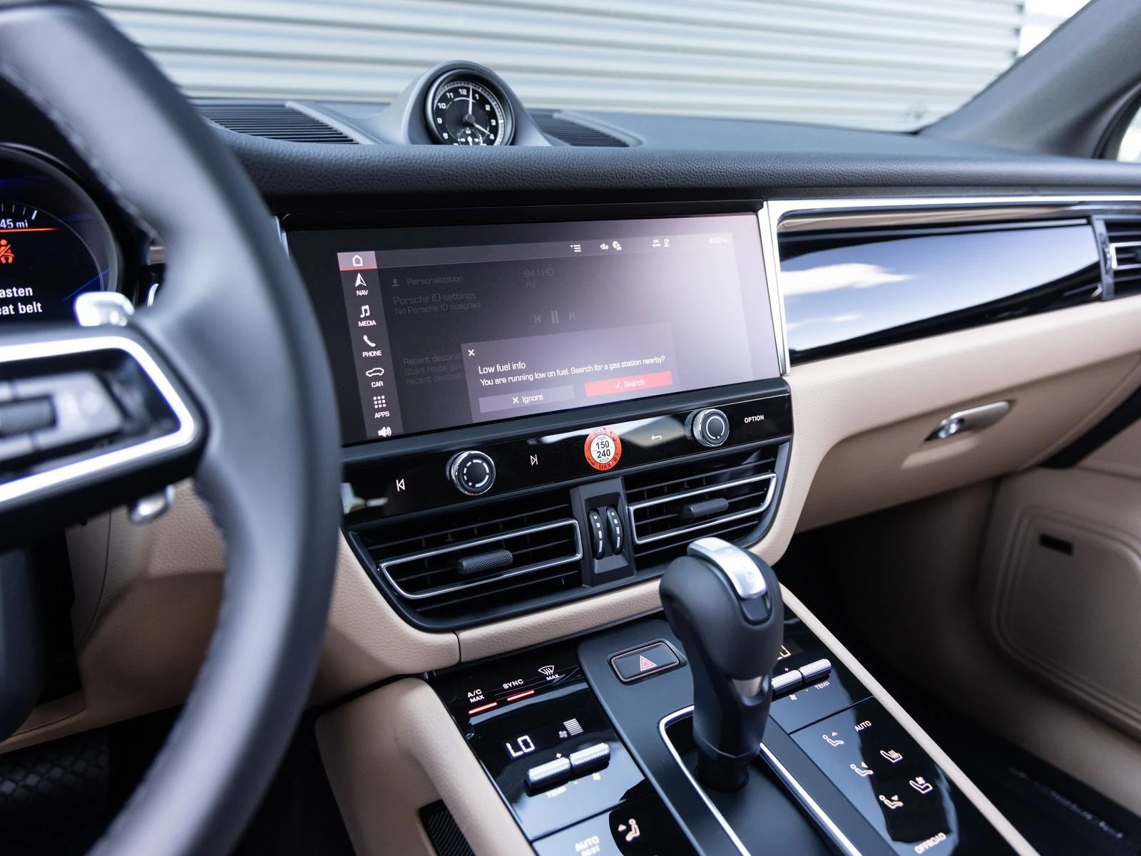 2026 Porsche Macan (95B), 15/20