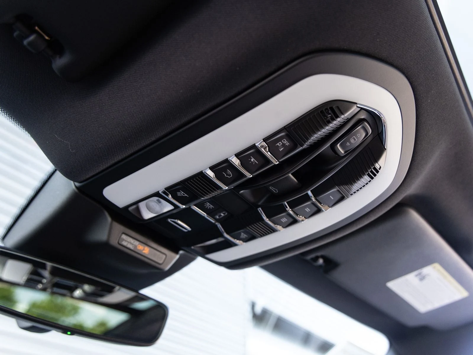 2026 Porsche Macan (95B), 19/20