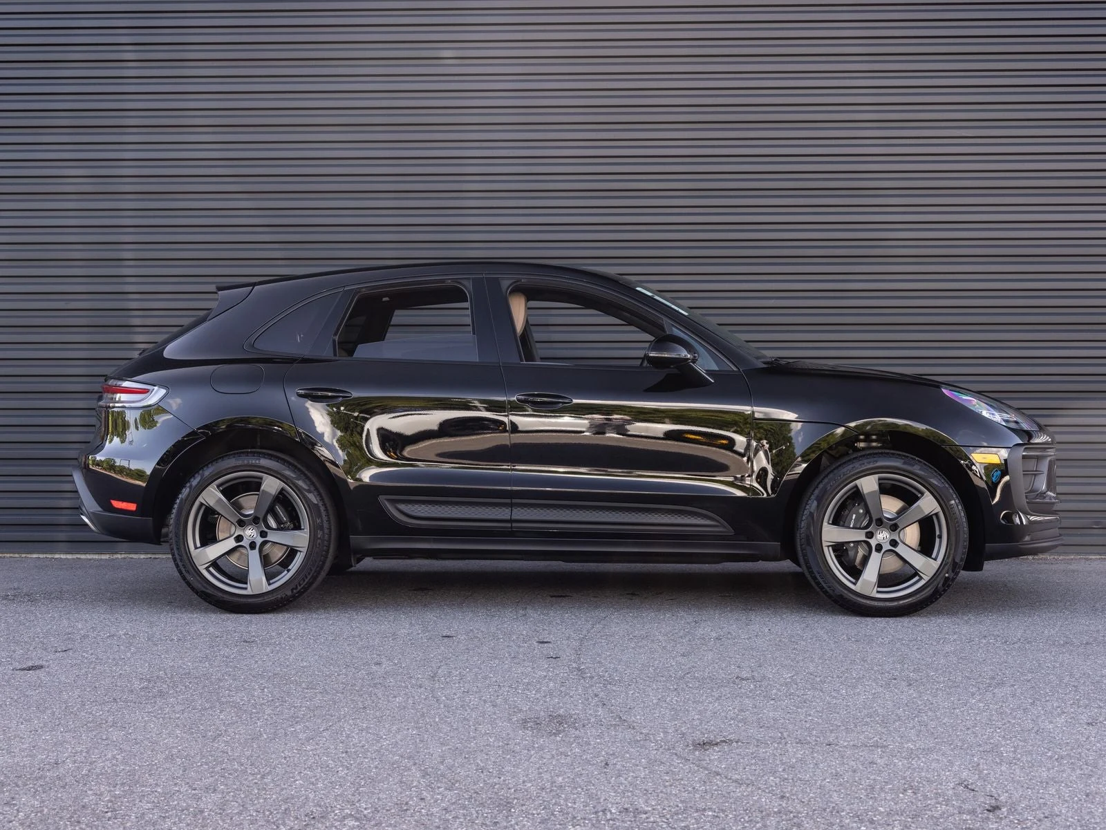 2026 Porsche Macan (95B), 8/20