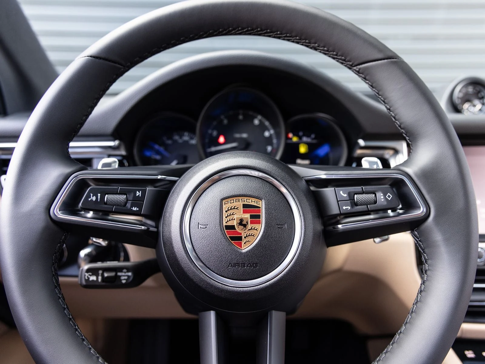 2026 Porsche Macan (95B), 14/20