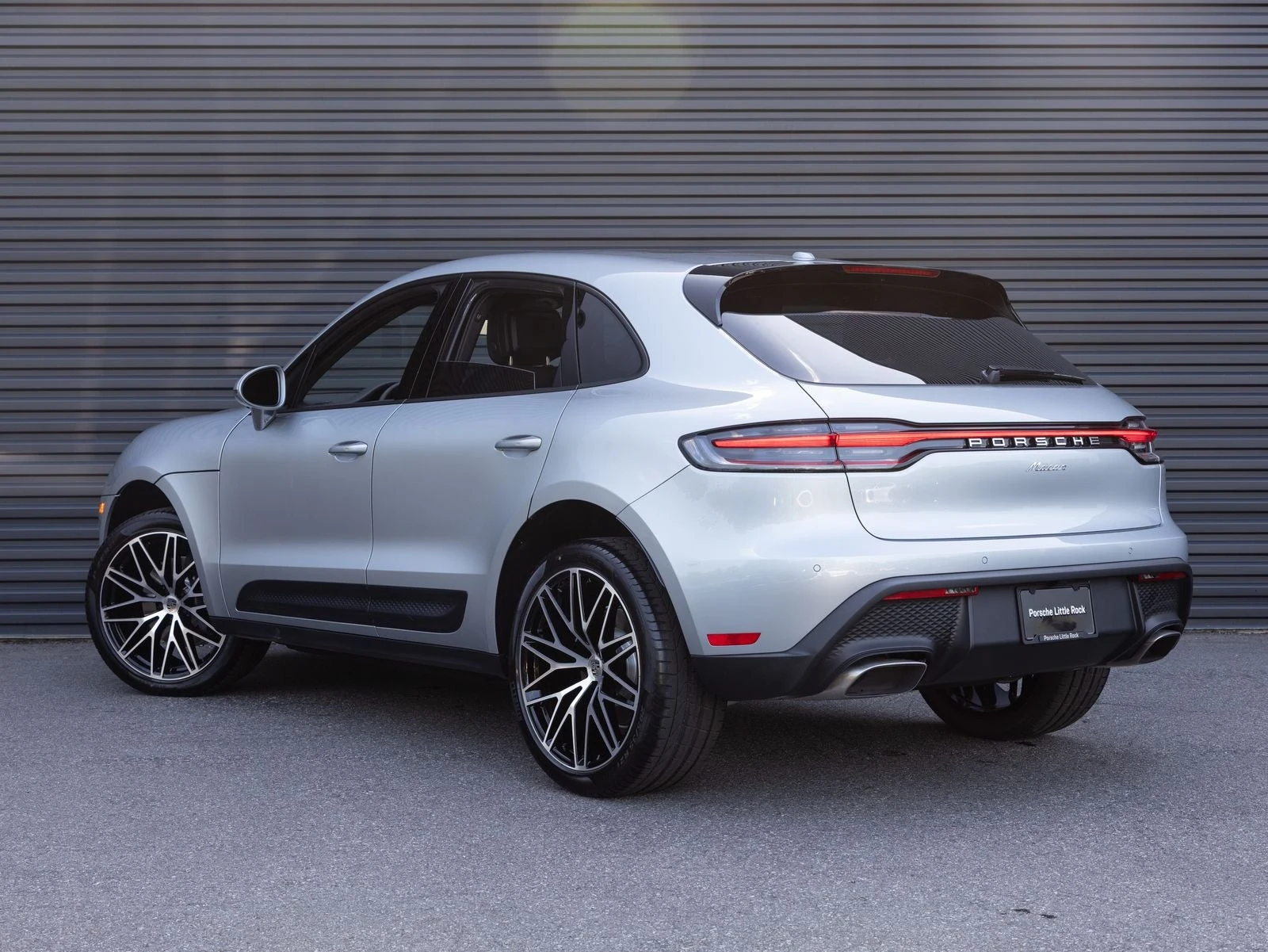 2026 Porsche Macan (95B), 3/20