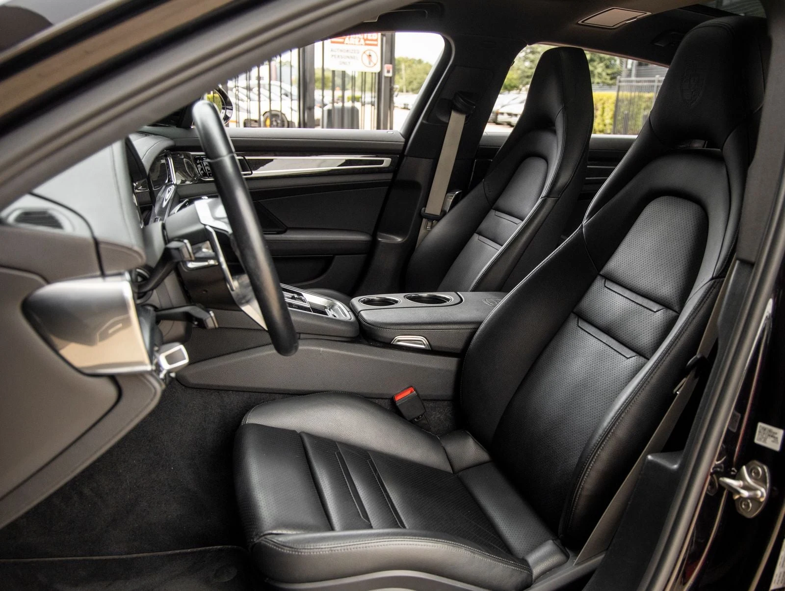 2020 Porsche Panamera 4S Executive (971), 5/20