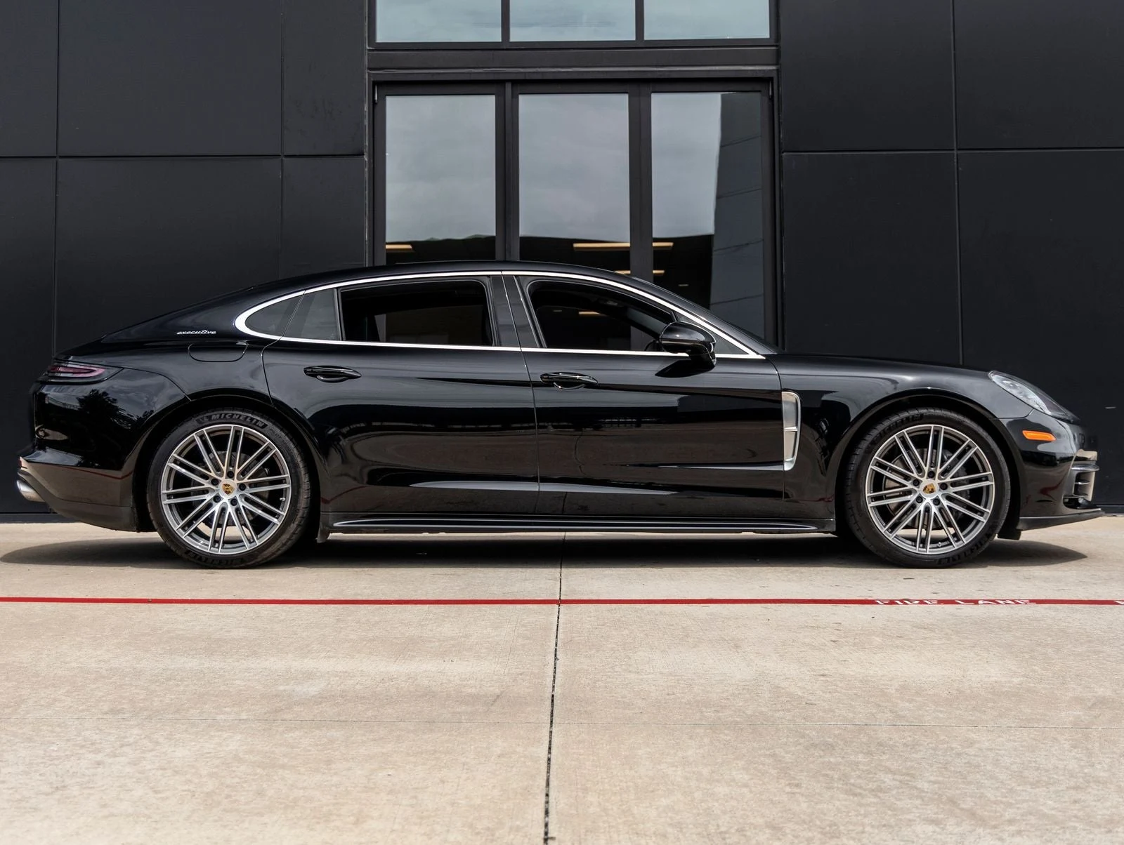 2020 Porsche Panamera 4S Executive (971), 11/20
