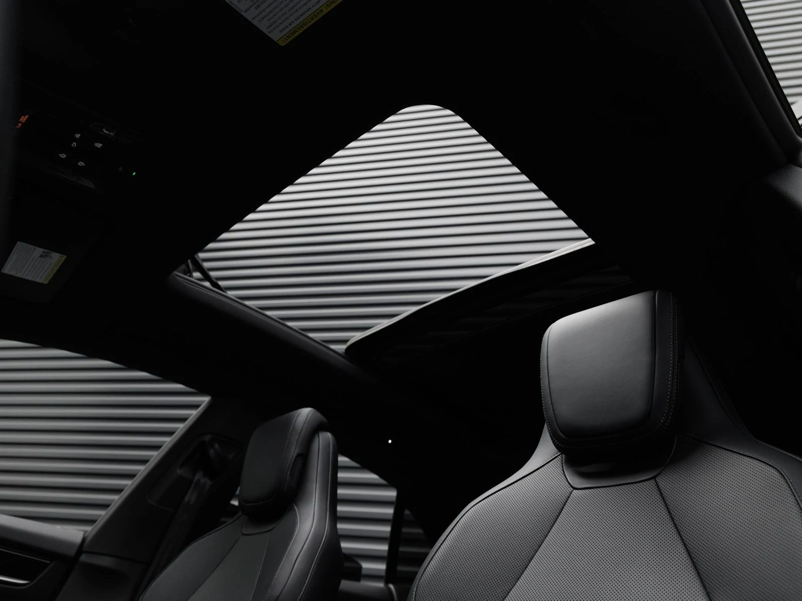2025 Porsche Macan Electric (XAB), 14/20