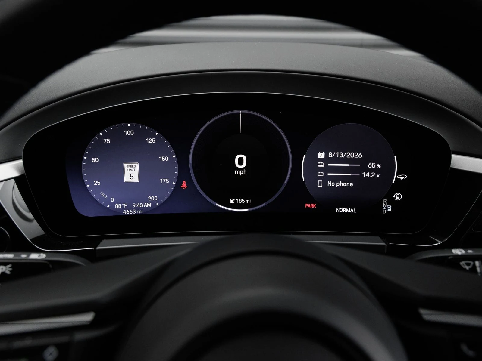 2025 Porsche Macan Electric (XAB), 18/20