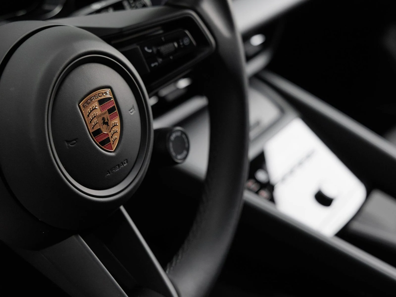 2025 Porsche Macan Electric (XAB), 20/20
