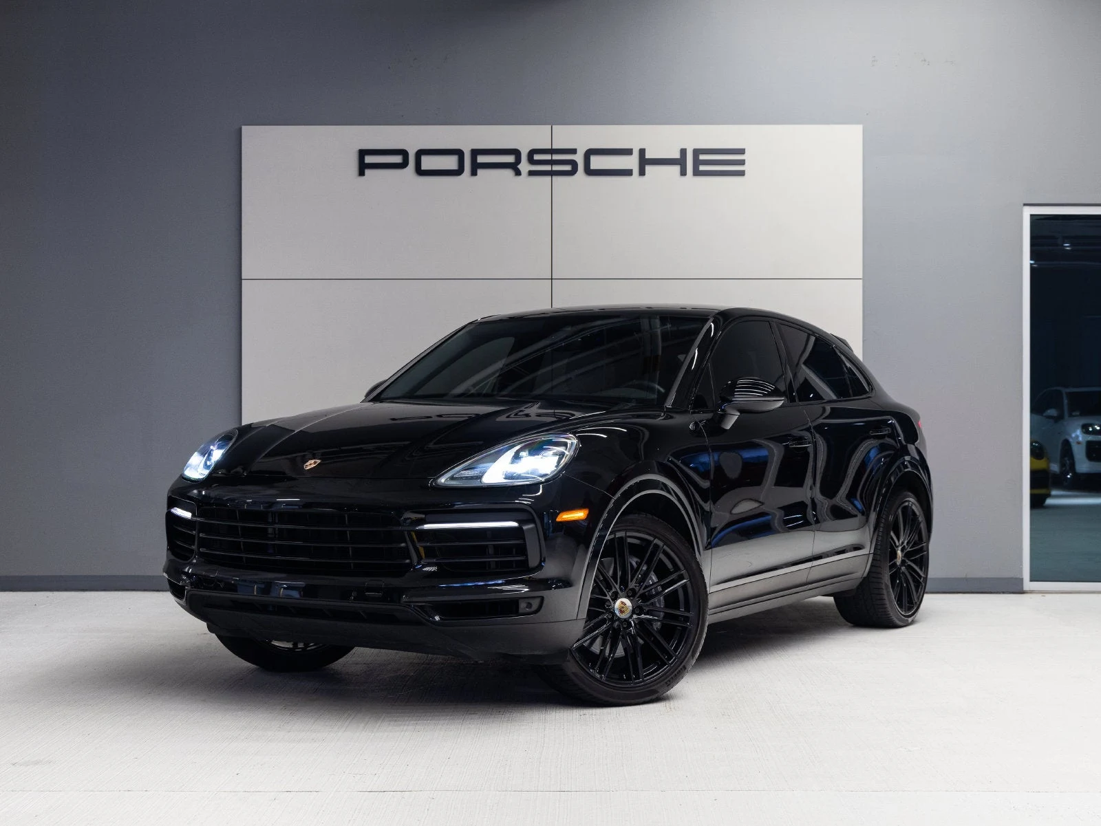 Porsche Cayenne Coupé (3rd Generation) · Chromitblack Metallic · Indigo Auto Group