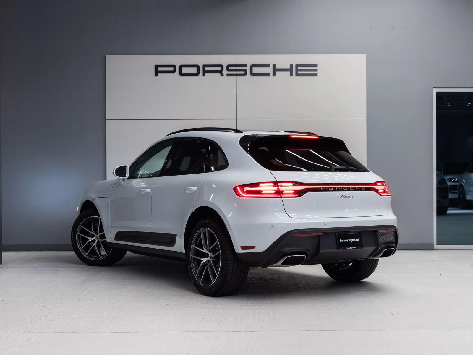 2026 Porsche Macan (95B), 3/20