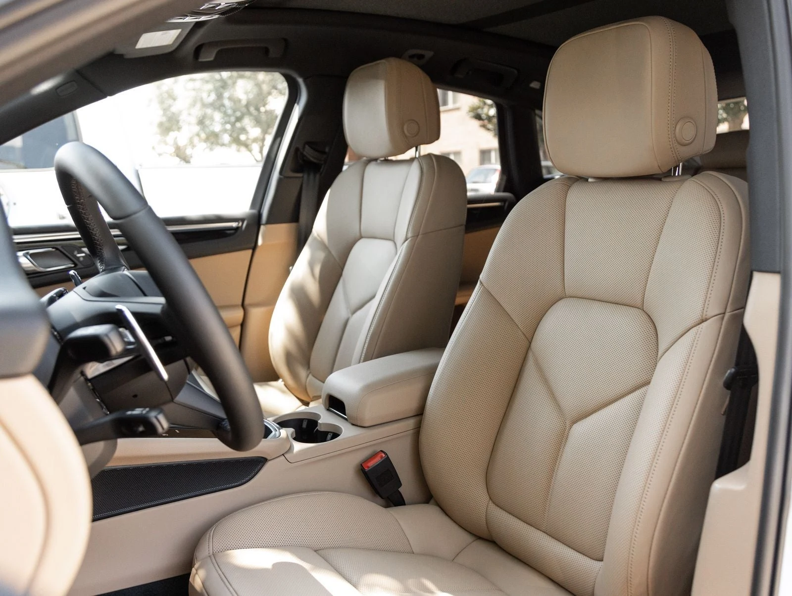 2026 Porsche Macan (95B), 5/20