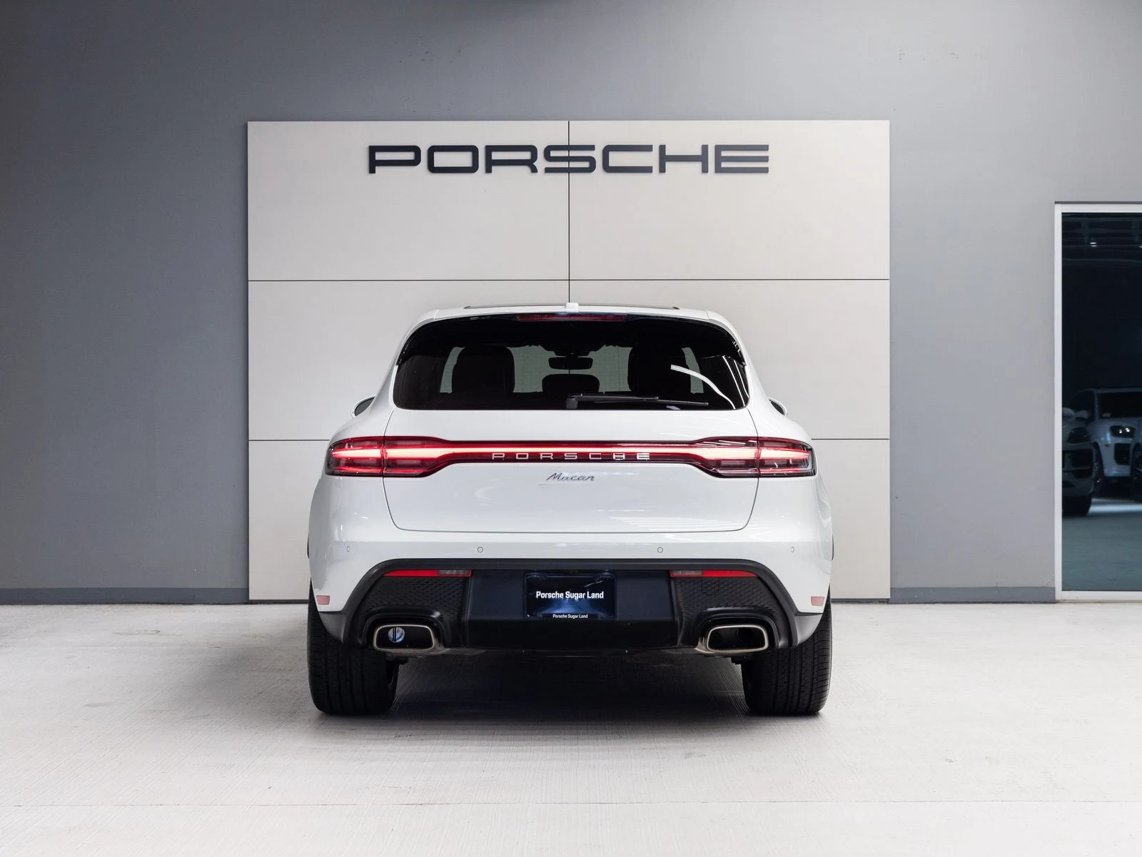 2026 Porsche Macan (95B), 6/20