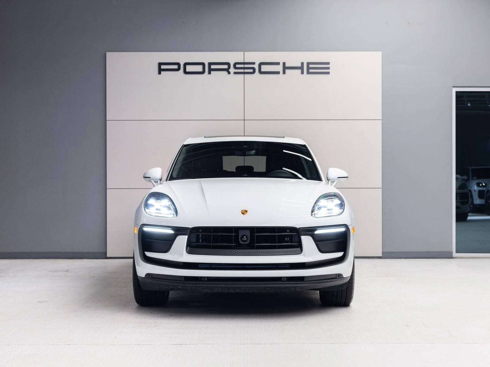 2026 Porsche Macan (95B), 10/20