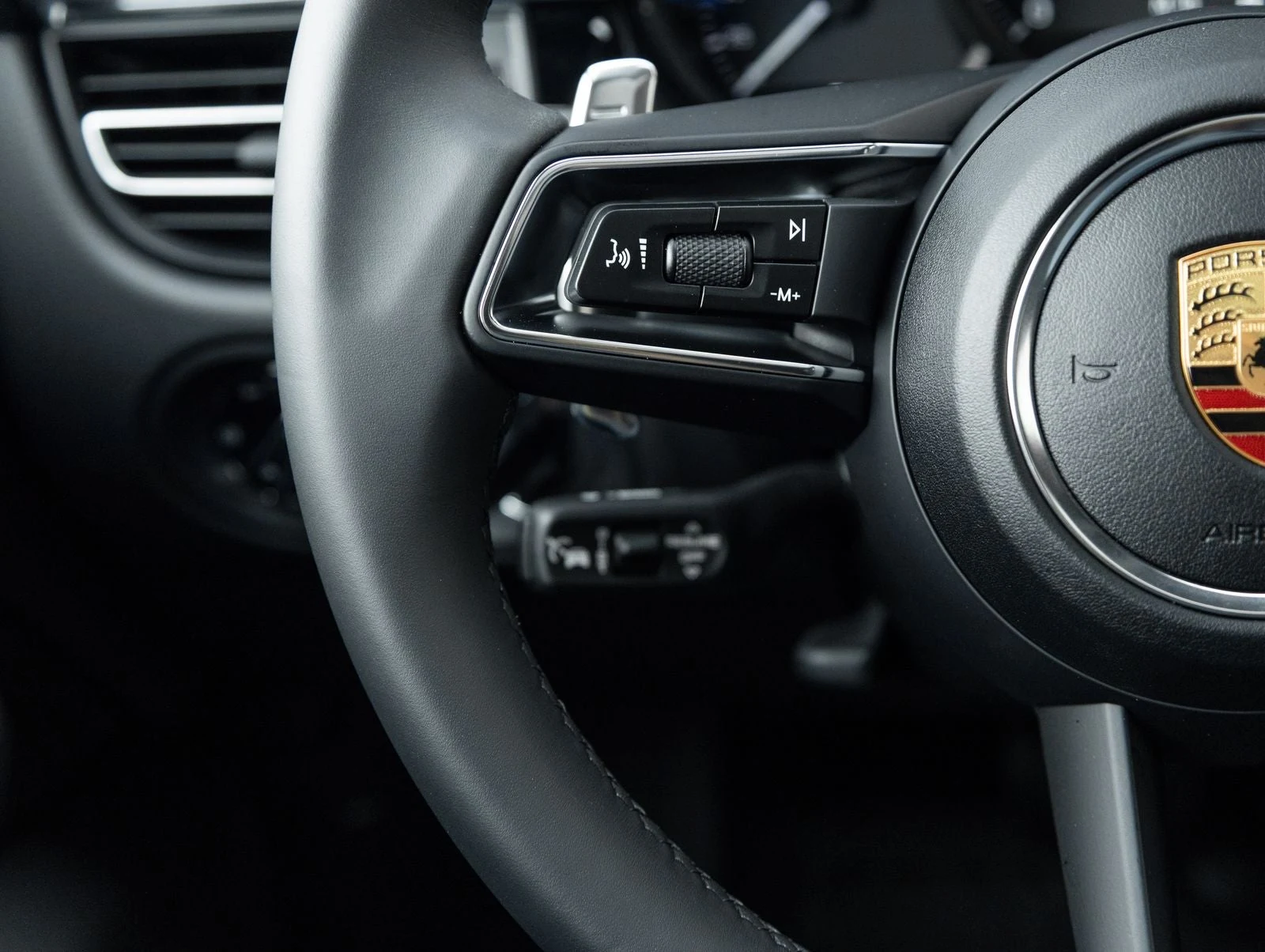 2026 Porsche Macan (95B), 15/20