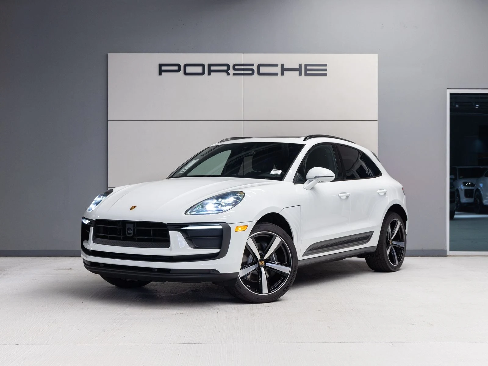 Porsche Macan (95B) · white · Indigo Auto Group