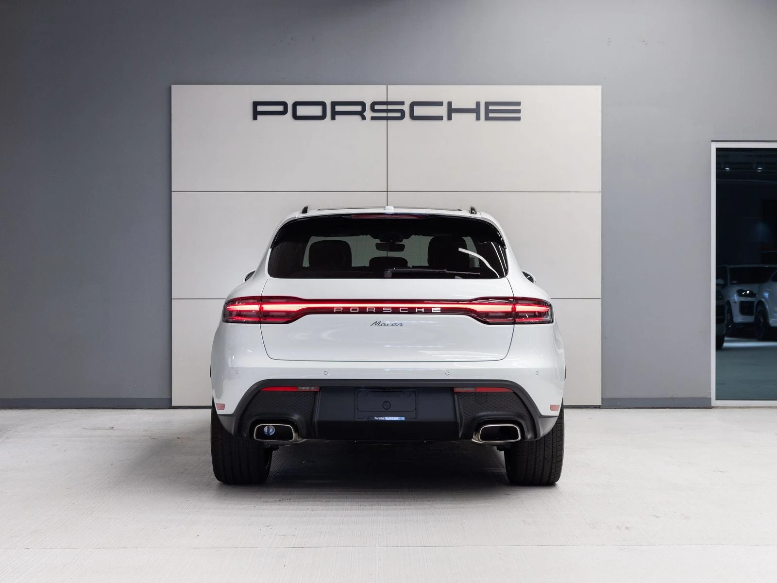 2026 Porsche Macan (95B), 6/20