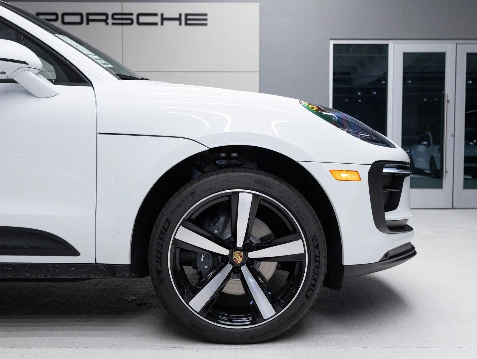 2026 Porsche Macan (95B), 11/20