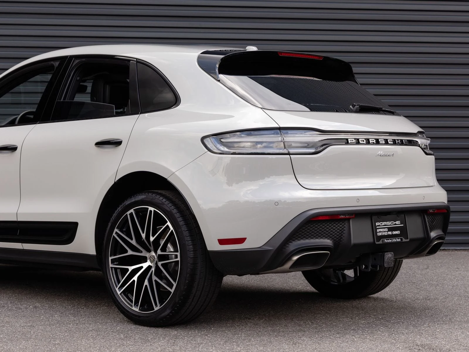 2025 Porsche Macan (95B), 11/20