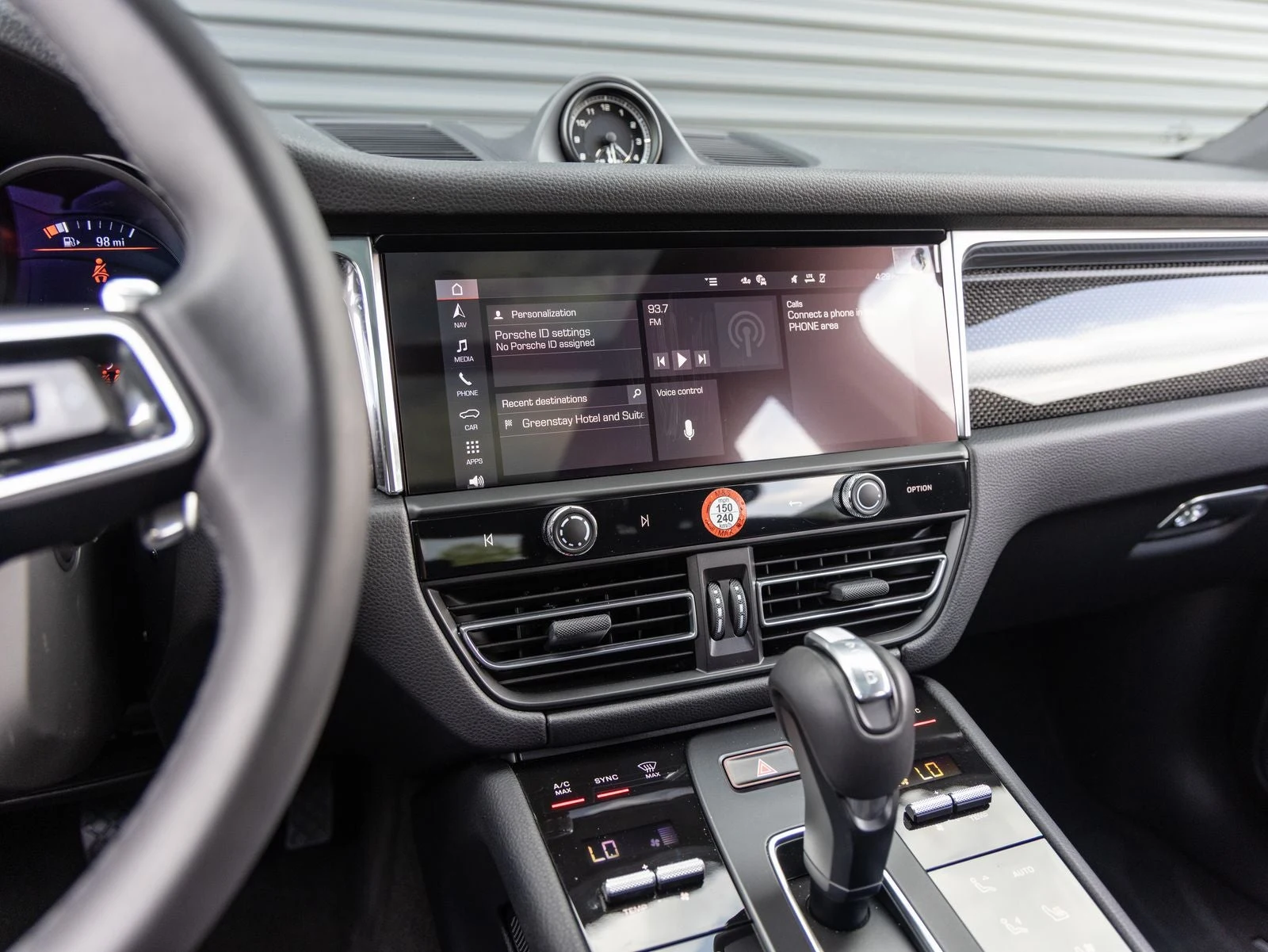 2025 Porsche Macan (95B), 15/20