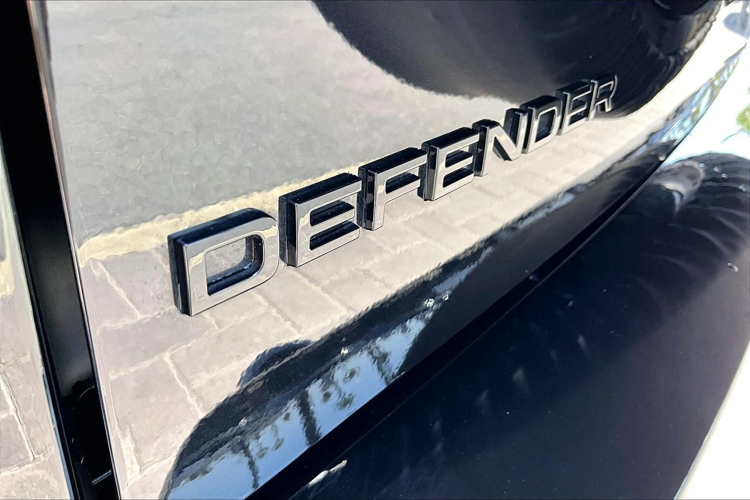 2025 Land Rover Defender 110 X-Dynamic SE (L663), 8/20