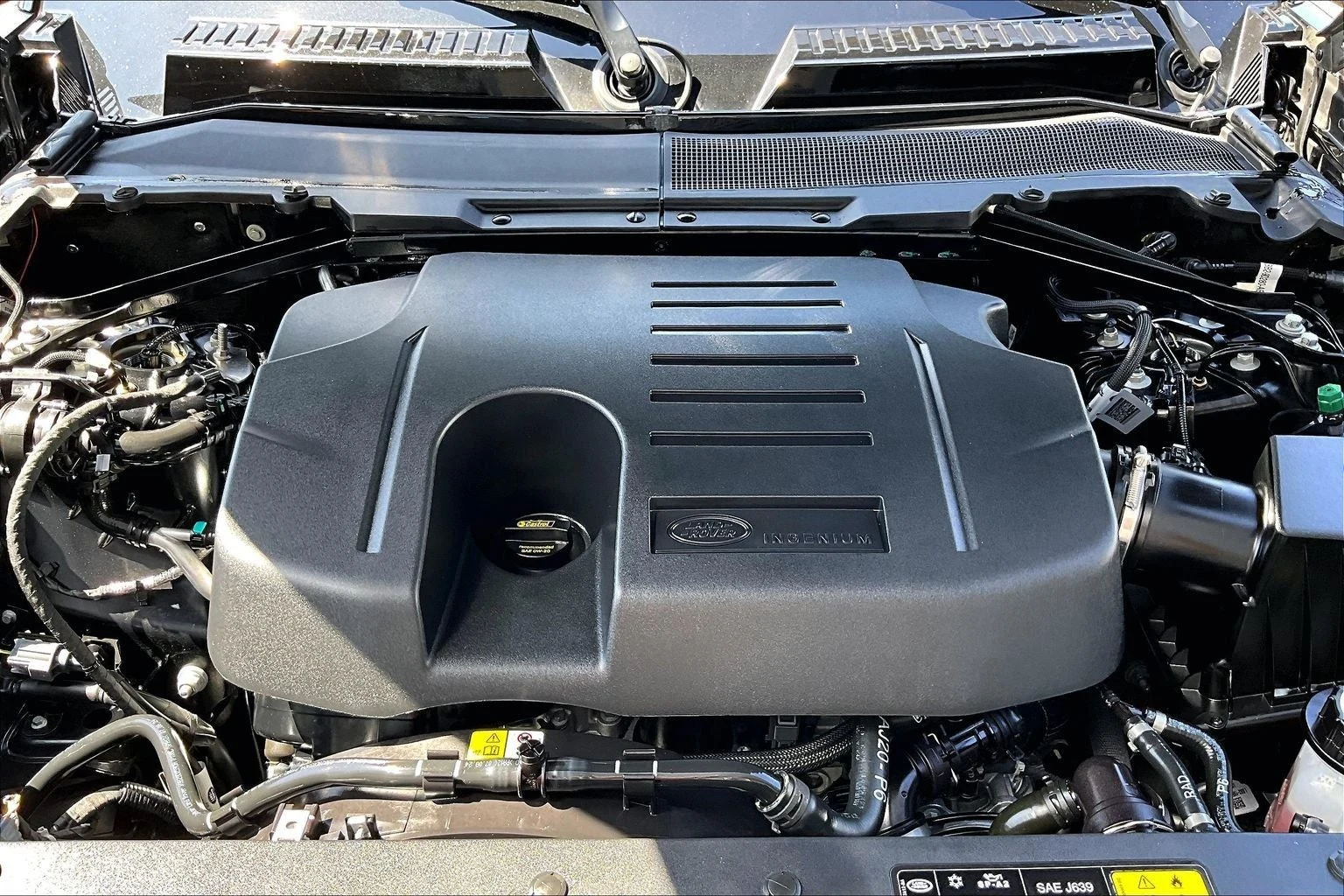 2025 Land Rover Defender 110 X-Dynamic SE (L663), 10/20