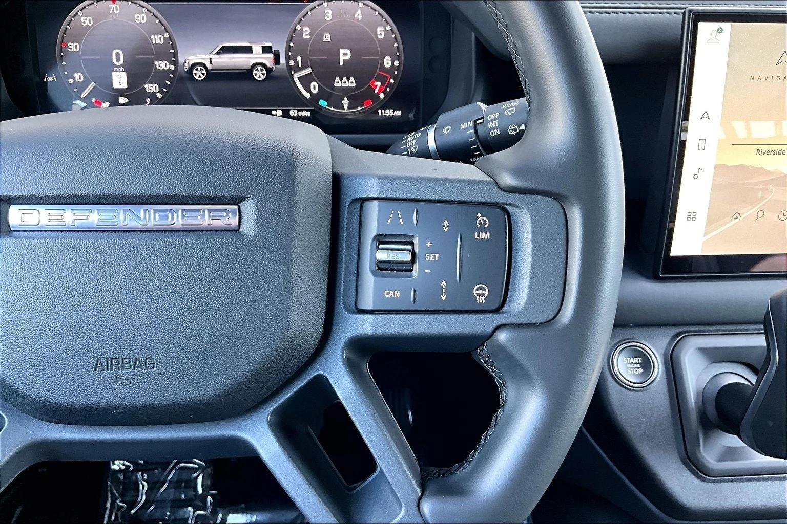 2025 Land Rover Defender 110 X-Dynamic SE (L663), 19/20