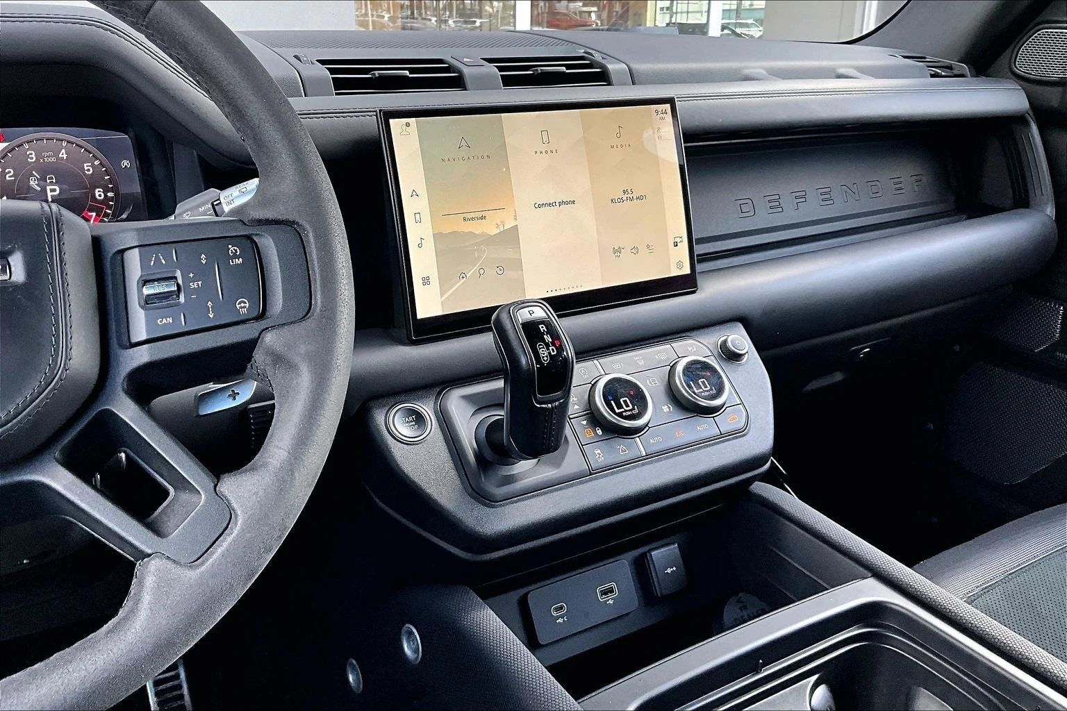 2022 Land Rover Defender 110 V8 (L663), 6/20