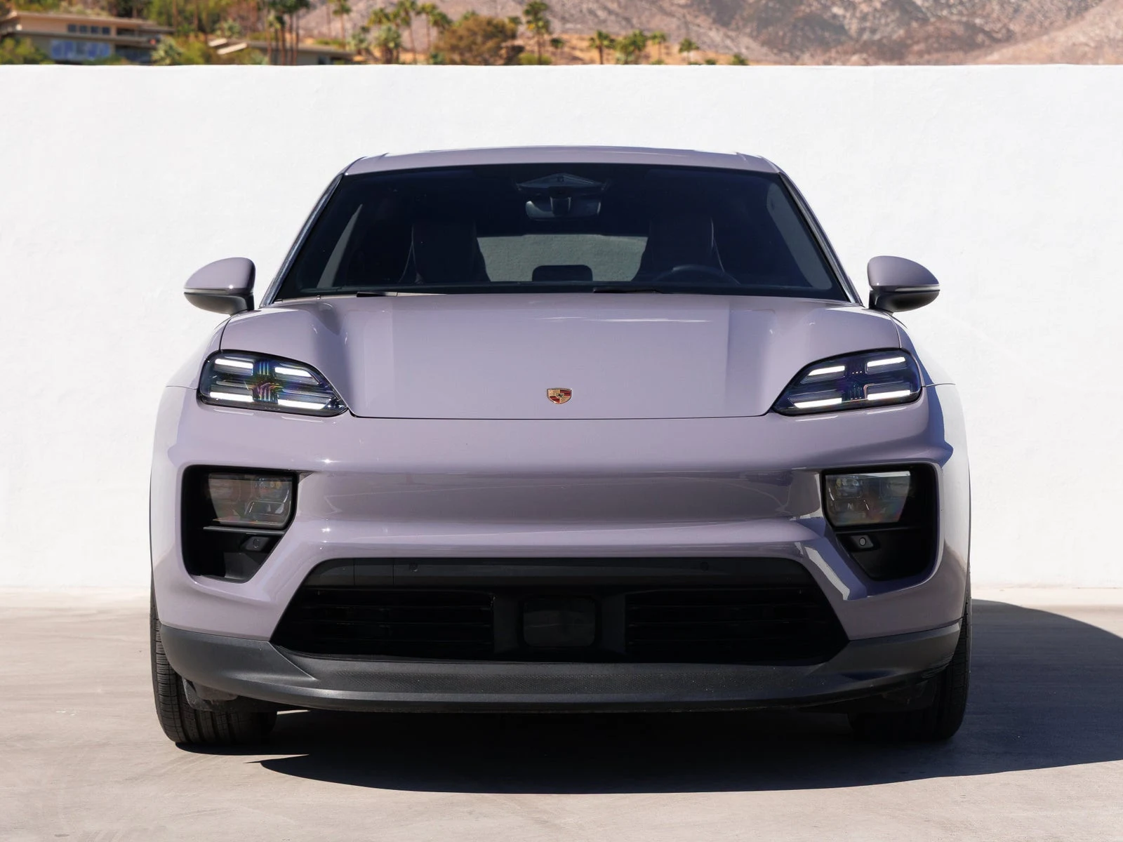 2024 Porsche Macan 4 Electric (XAB), 10/20