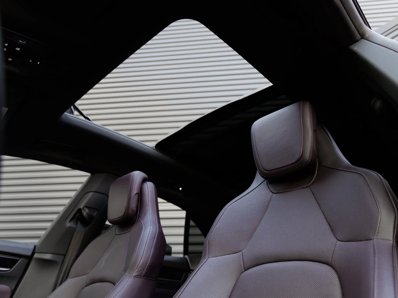 2024 Porsche Macan 4 Electric (XAB), 14/20
