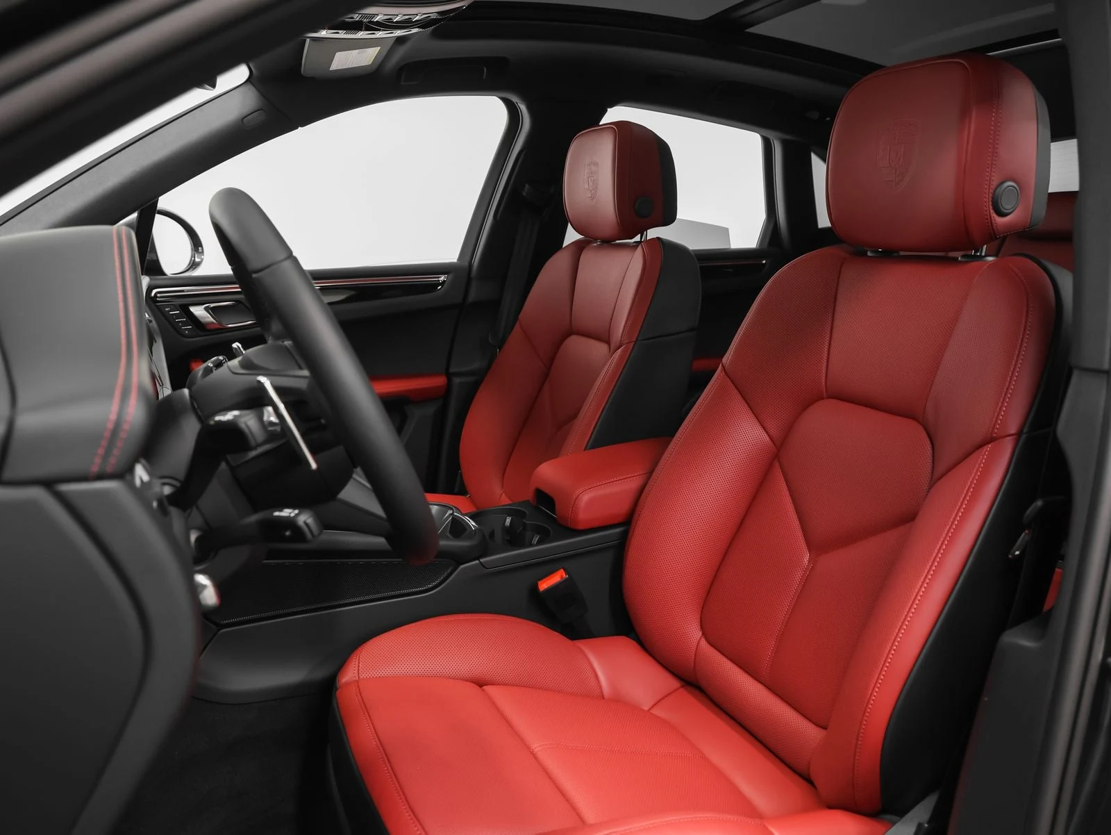 2026 Porsche Macan (95B), 5/20
