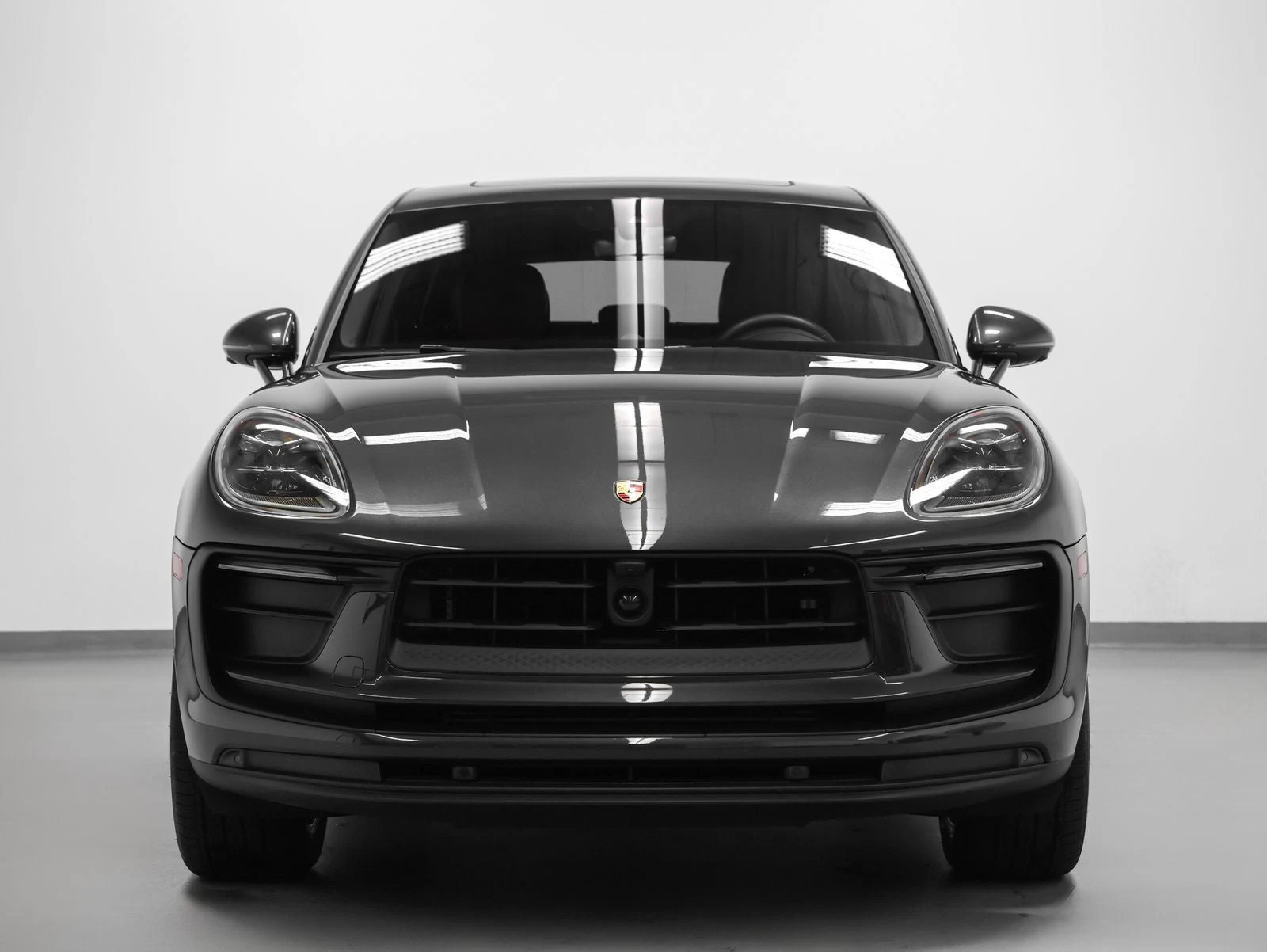 2026 Porsche Macan (95B), 8/20