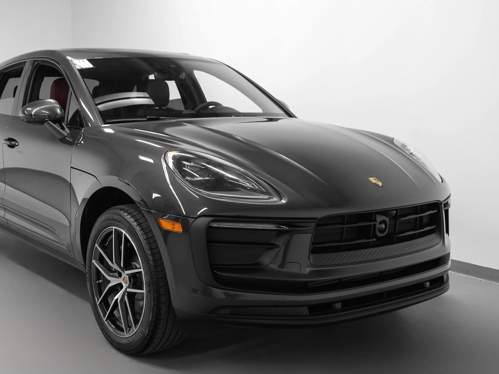 2026 Porsche Macan (95B), 9/20