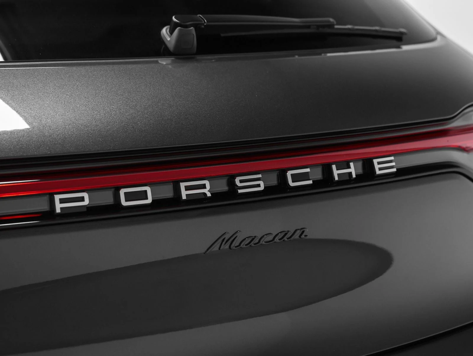 2026 Porsche Macan (95B), 20/20