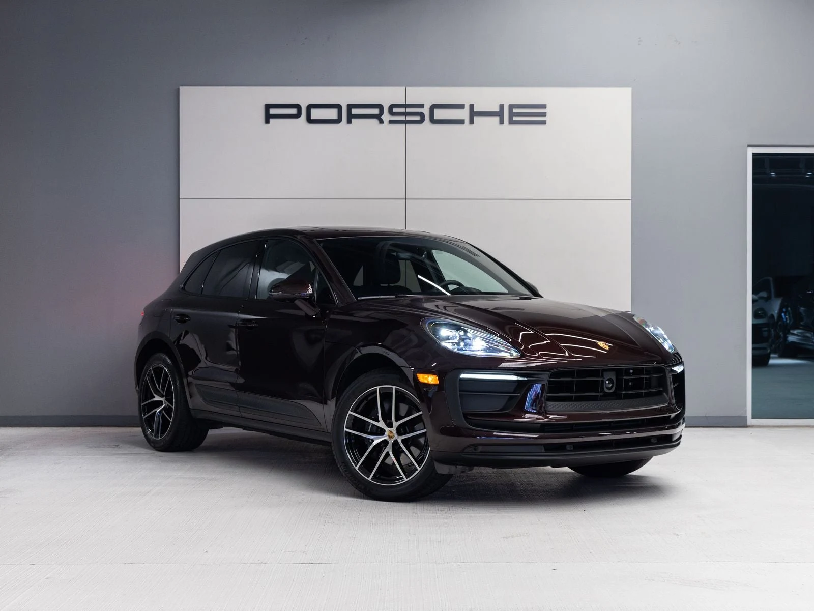 2026 Porsche Macan (95B), 9/20