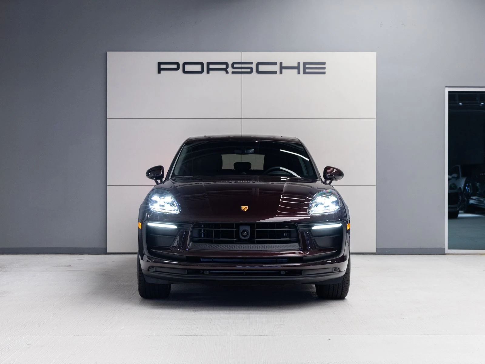 2026 Porsche Macan (95B), 10/20