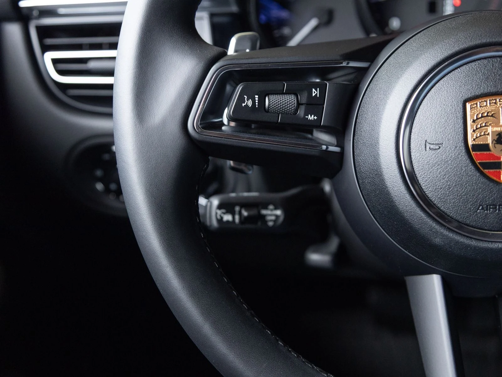 2026 Porsche Macan (95B), 15/20