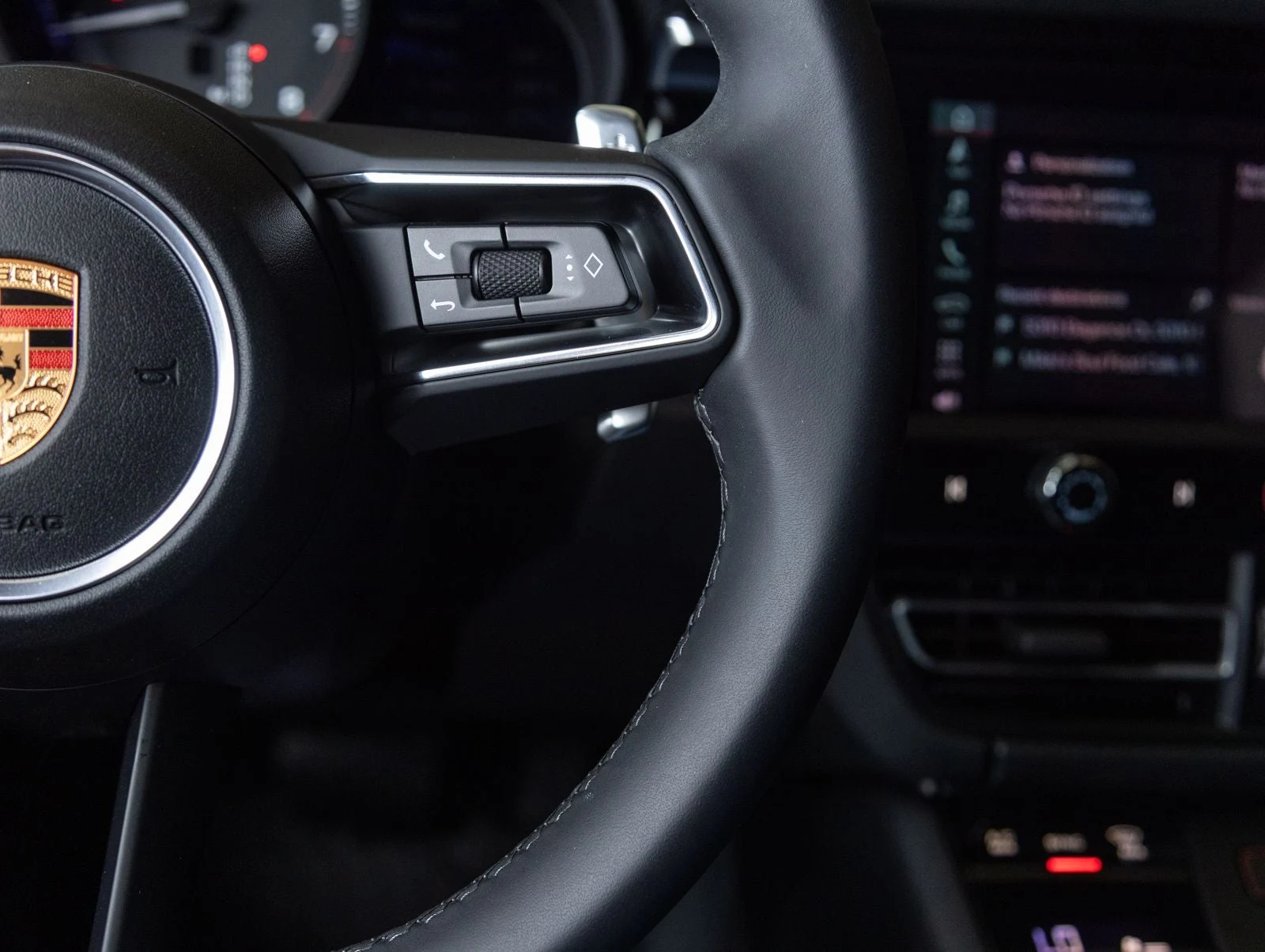 2026 Porsche Macan (95B), 16/20