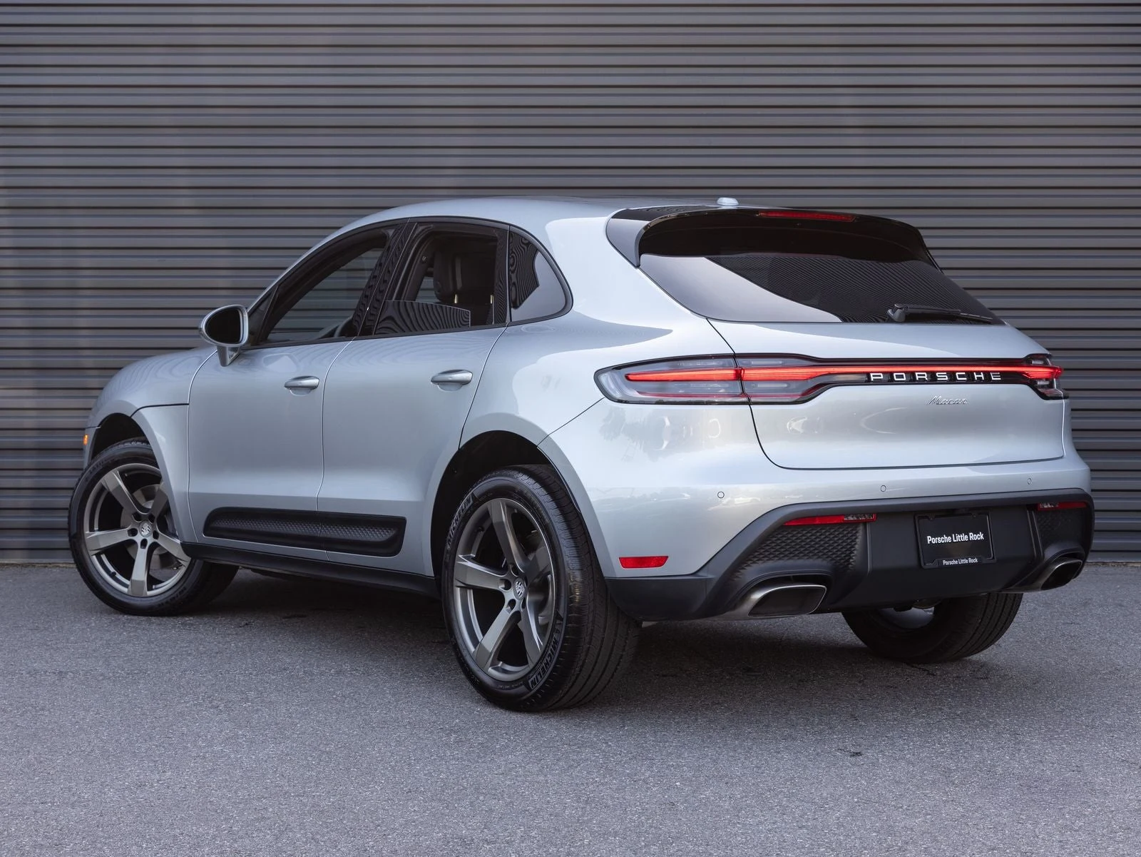 2026 Porsche Macan (95B), 3/20