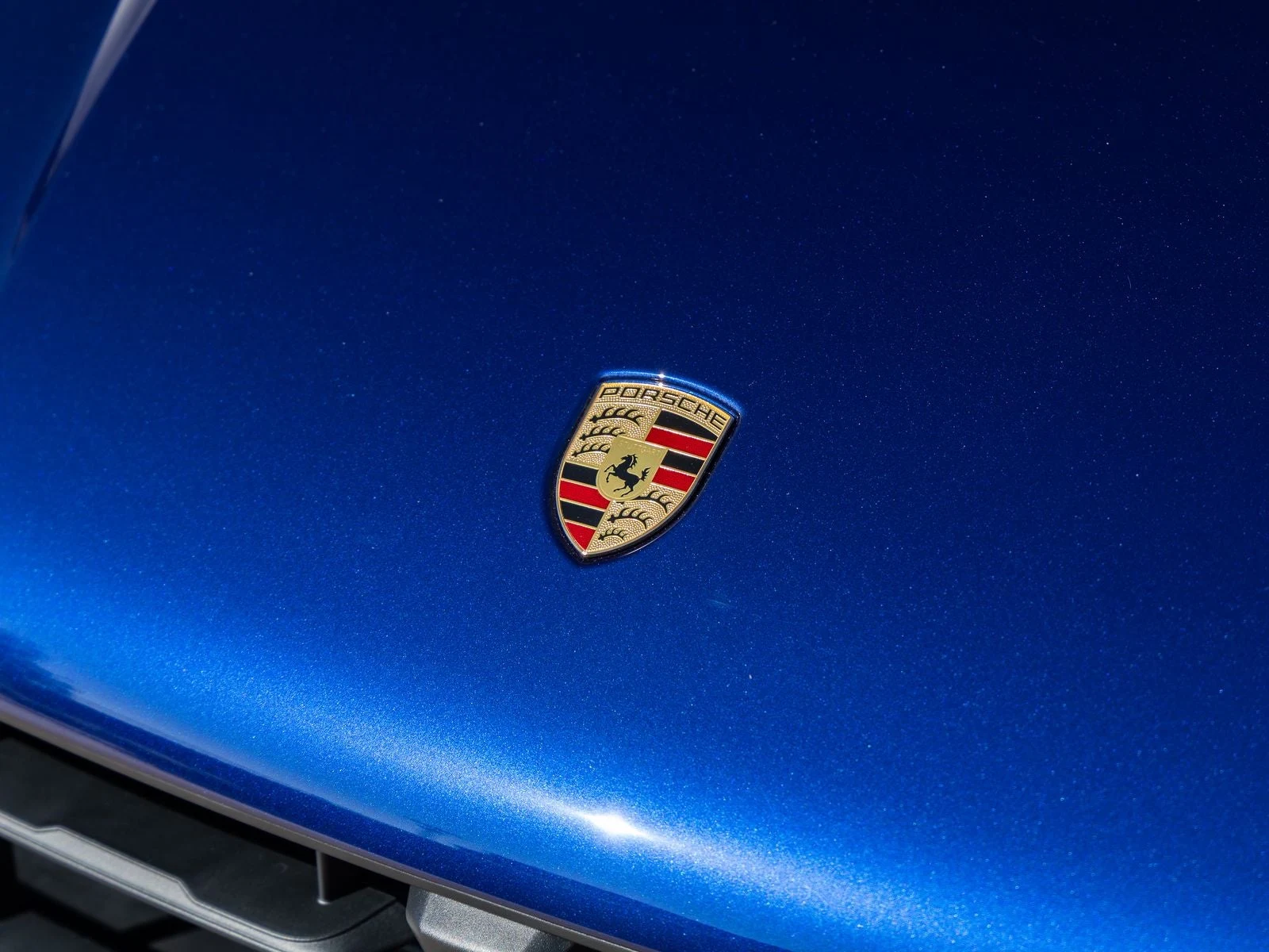 2026 Porsche Macan T (95B), 19/20