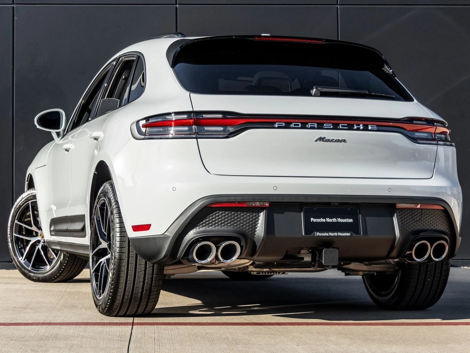 2026 Porsche Macan (95B), 3/20