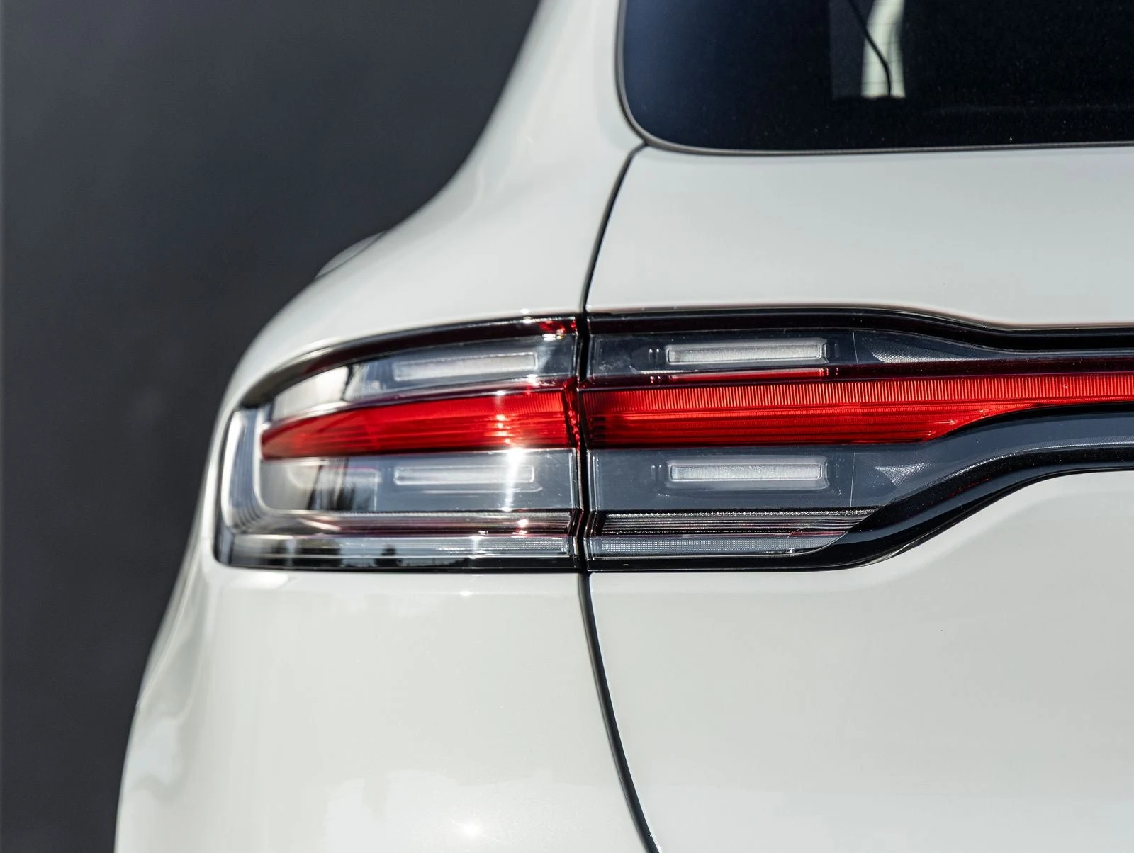 2026 Porsche Macan (95B), 14/20
