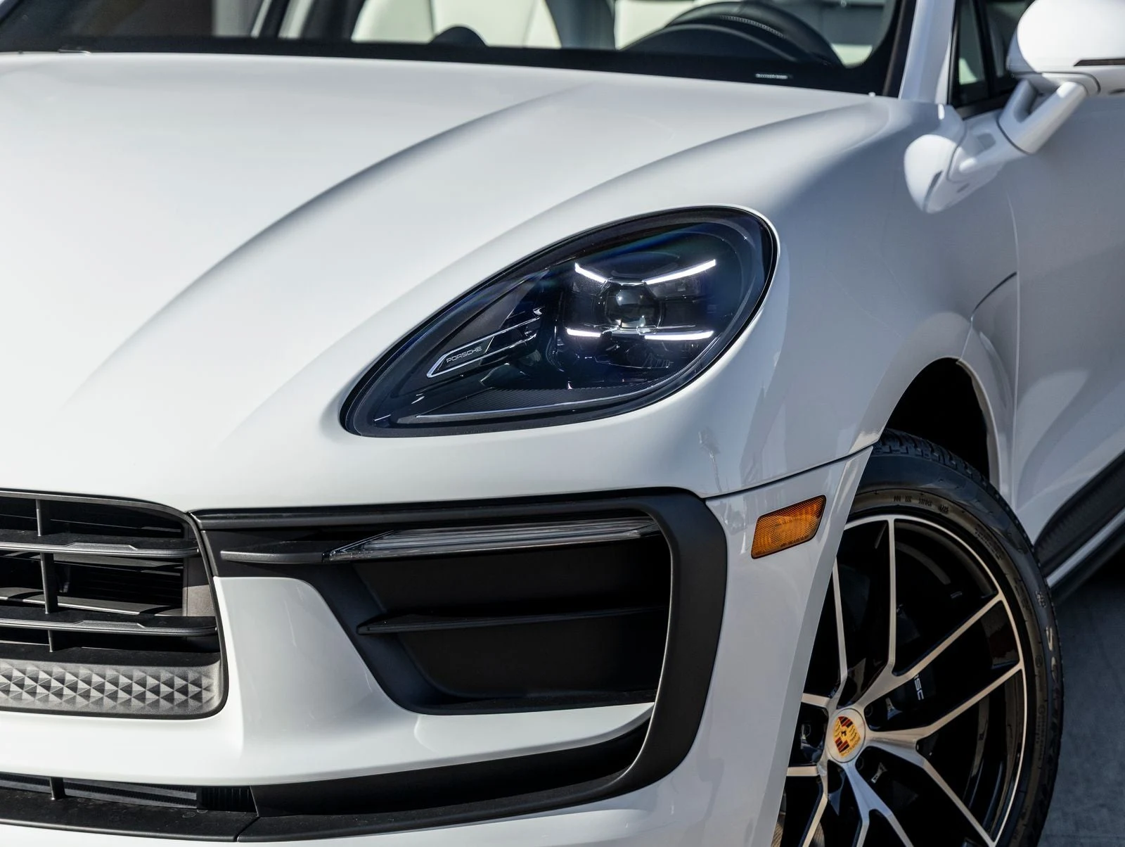2026 Porsche Macan (95B), 16/20