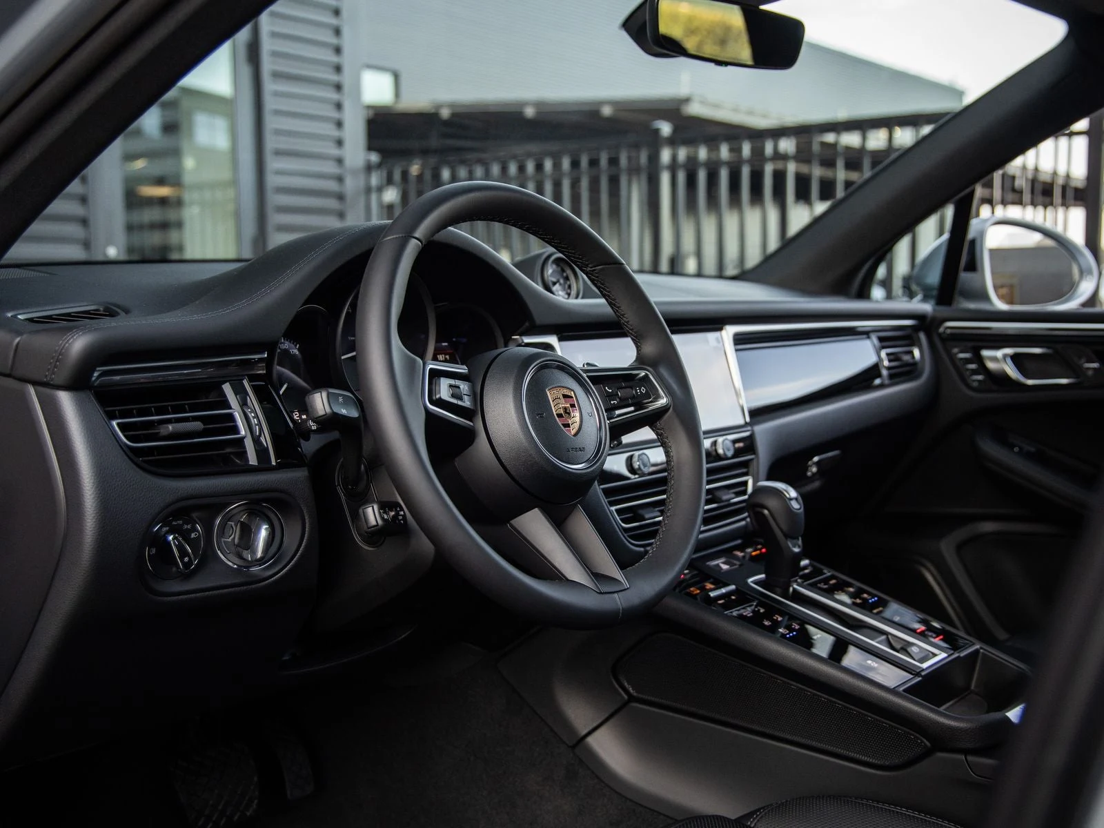 2026 Porsche Macan (95B), 4/20