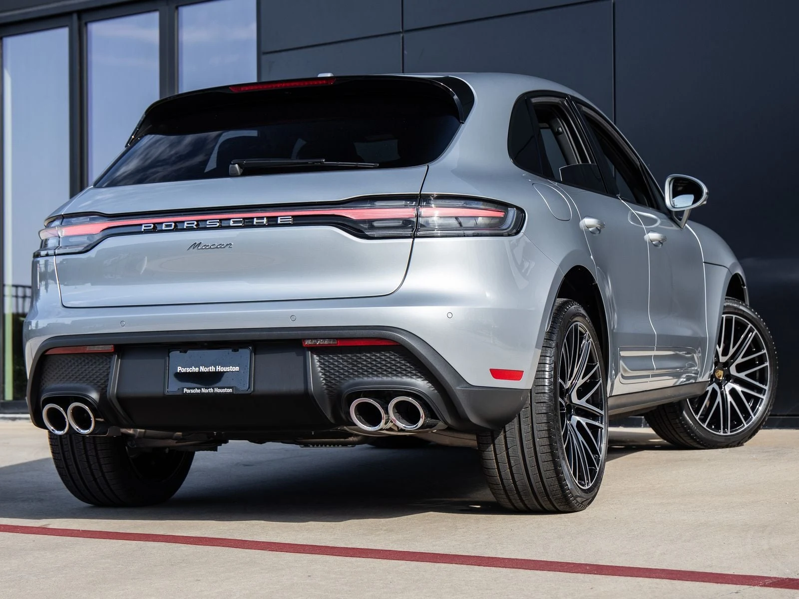2026 Porsche Macan (95B), 11/20