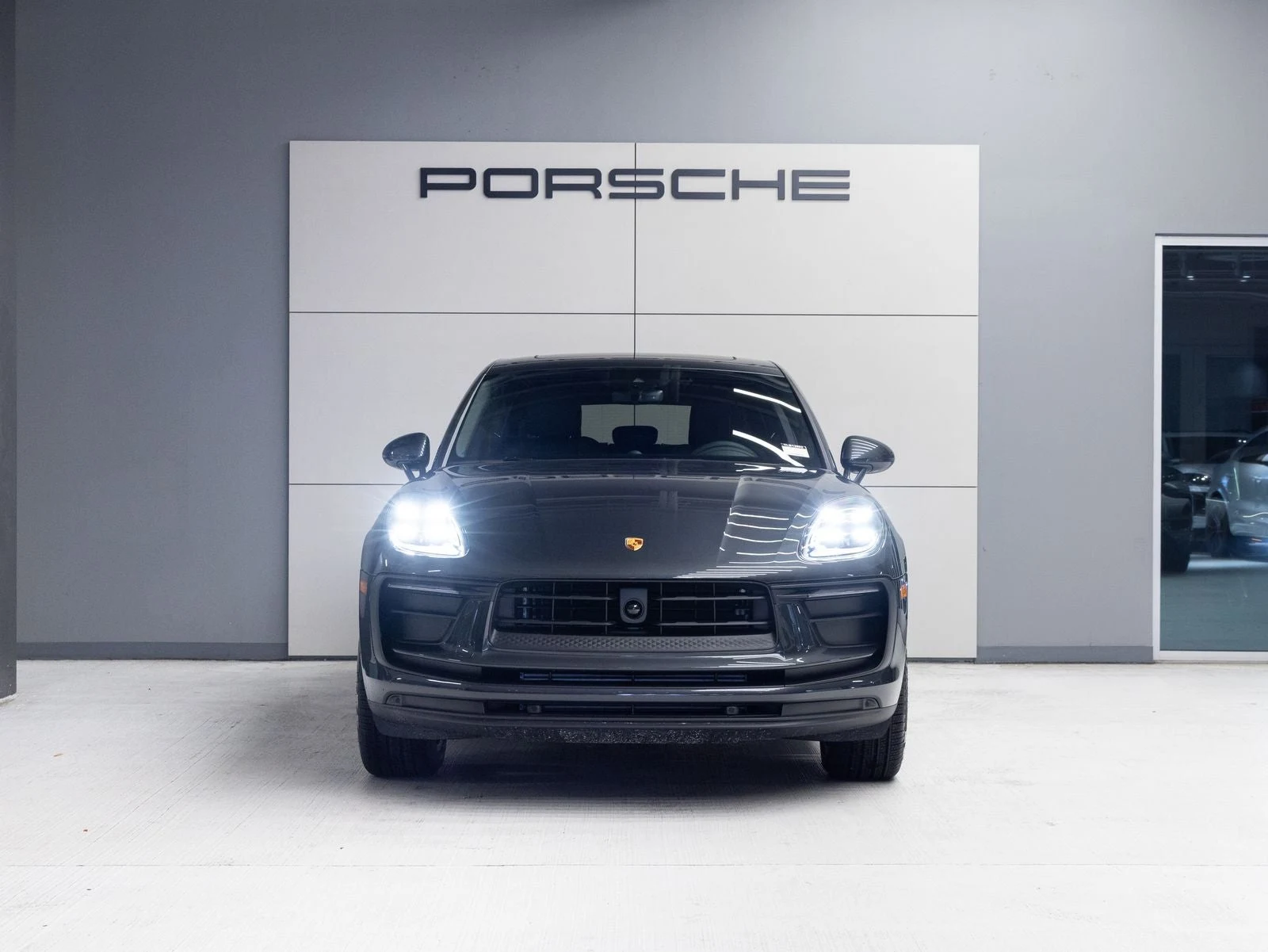 2026 Porsche Macan (95B), 10/20
