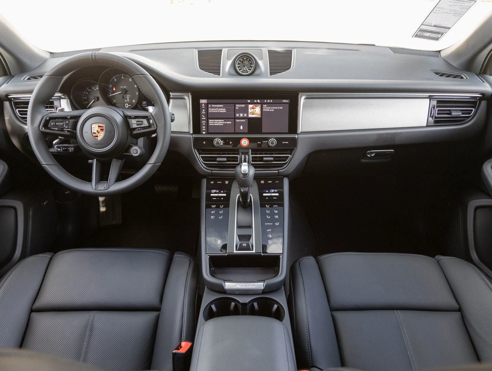 2026 Porsche Macan (95B), 12/20