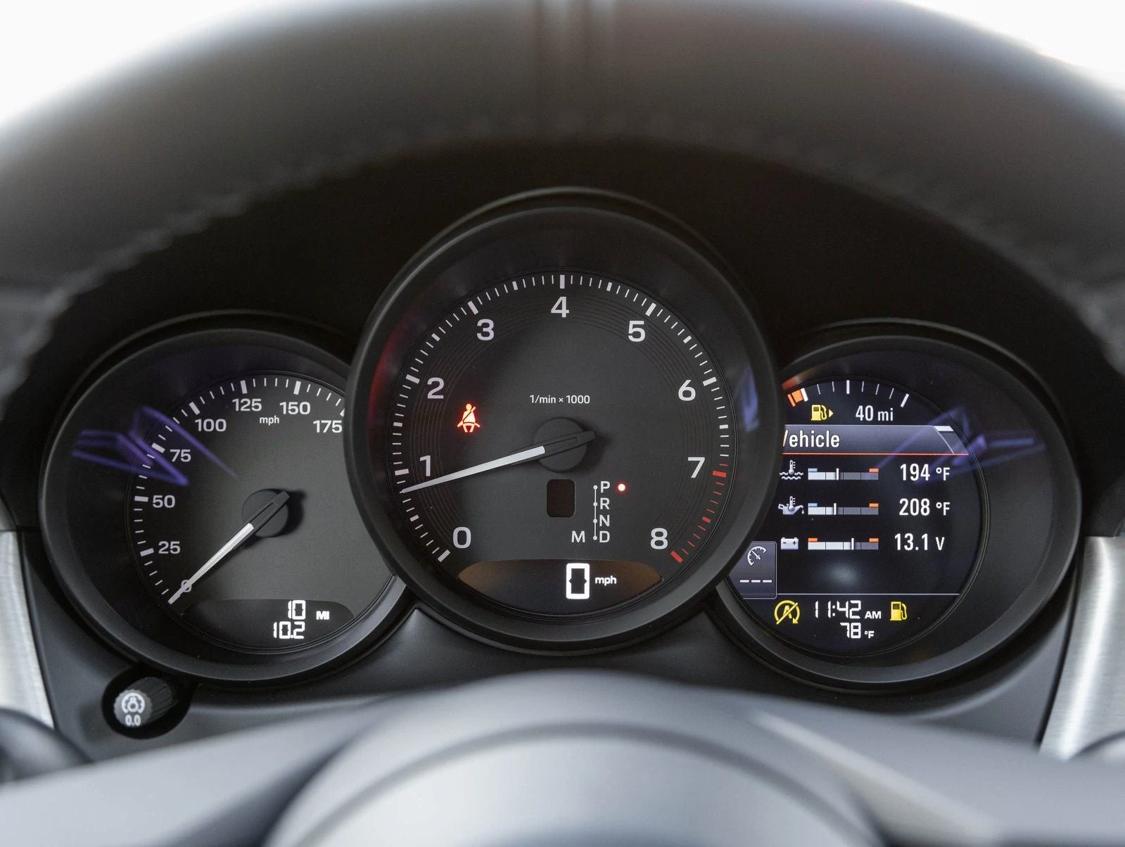 2026 Porsche Macan (95B), 14/20