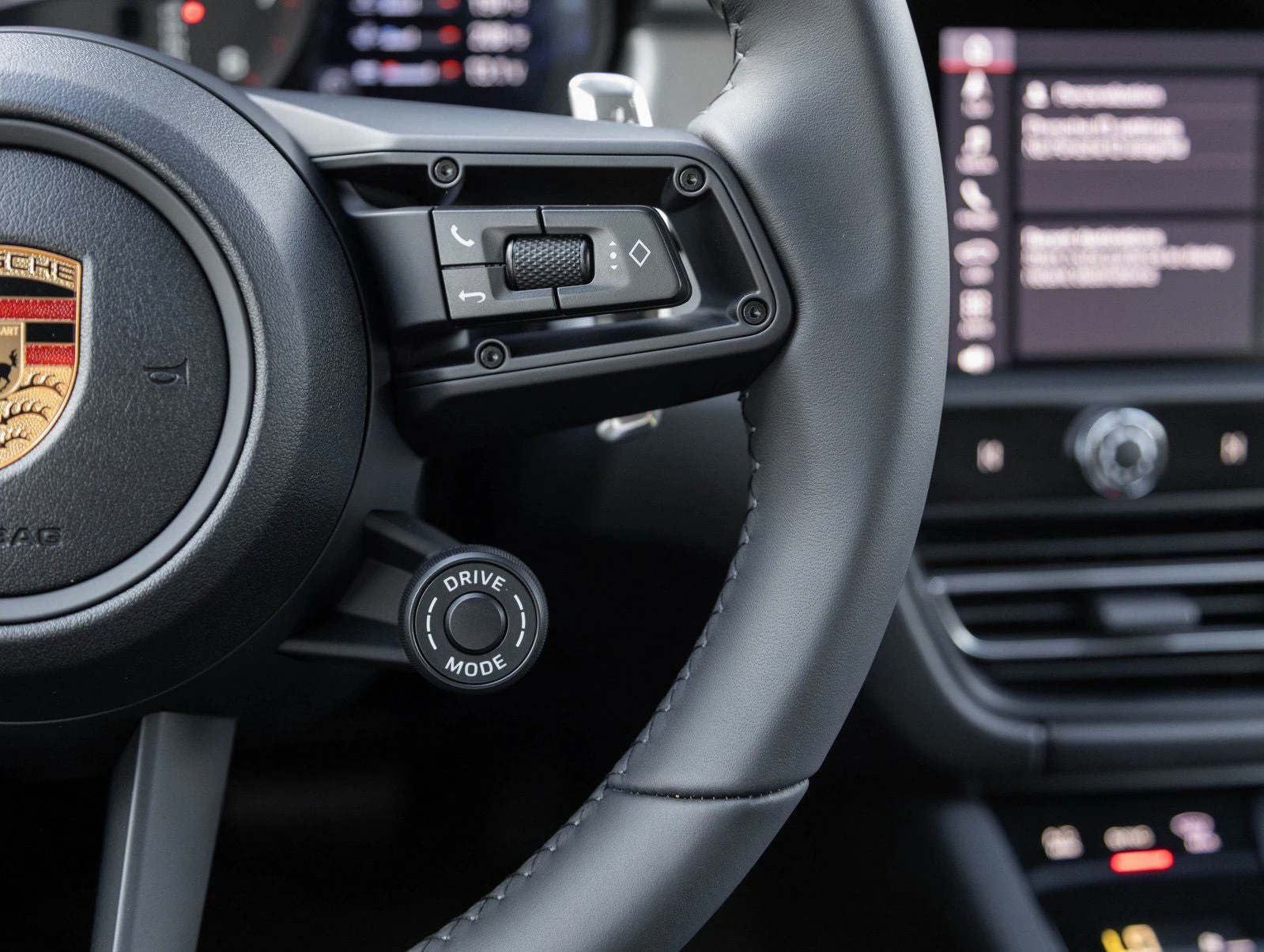 2026 Porsche Macan (95B), 16/20