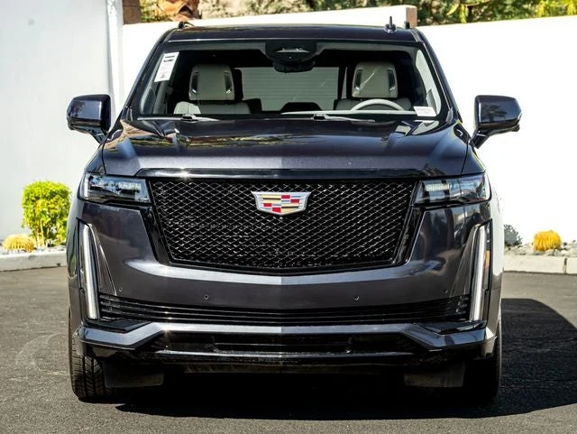 2023 Cadillac Escalade Sport Platinum (5th Generation), 3/20