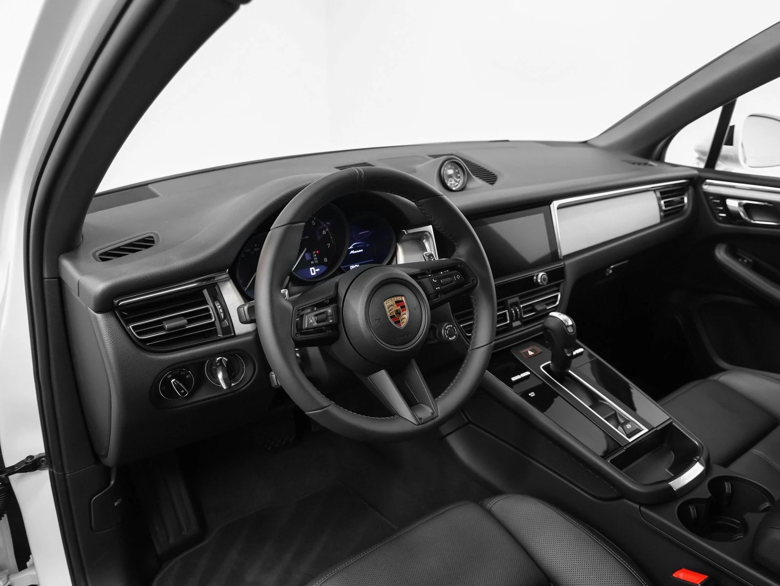 2026 Porsche Macan (95B), 4/20